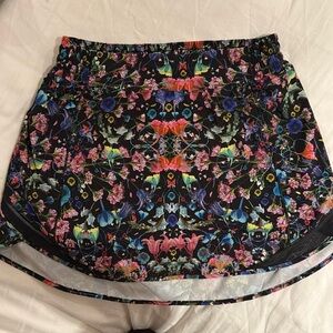 Lululemon running skirt with built in liner